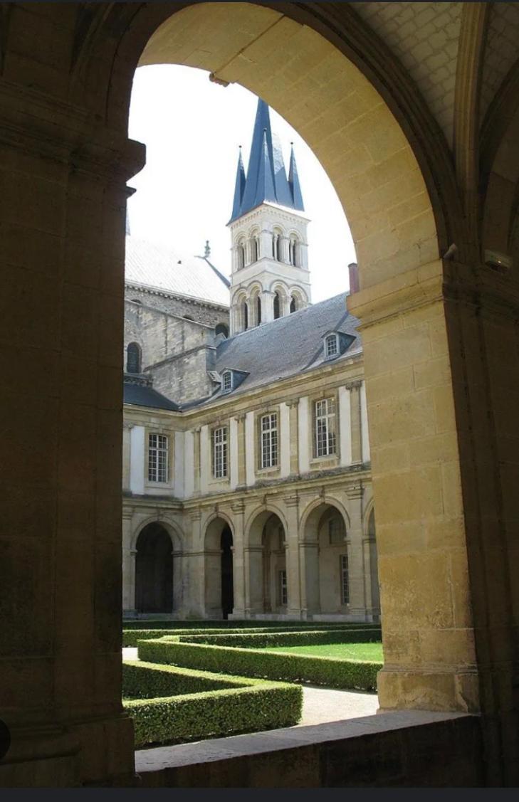 L'ange Au Sourire Reims